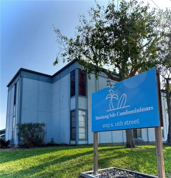 2025 S 11th Street #13, Port Aransas, TX 78373