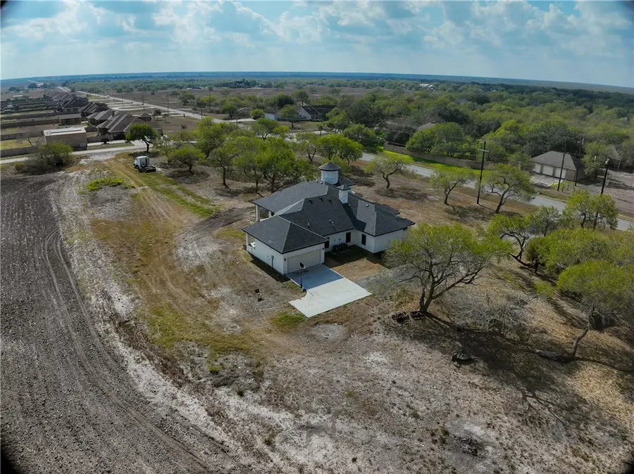 4294 Franklin Adams Street, Kingsville, TX 78363 - Image #3