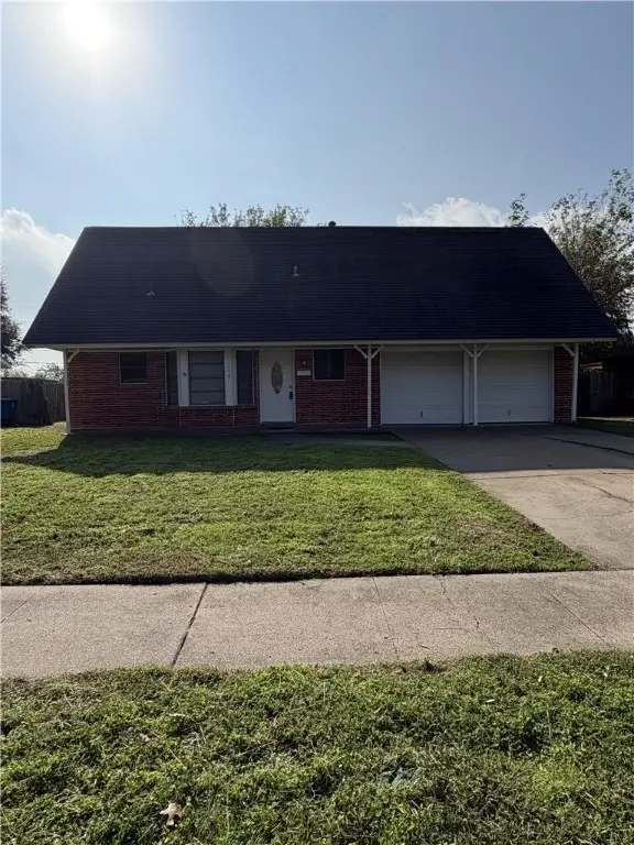 1104 Polaris Street, Portland, TX 78374 - Image #2