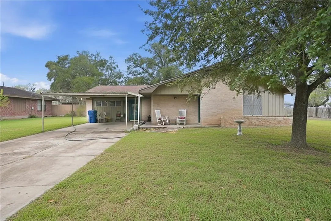 1000 Austin Street, George West, TX 78022 - #1