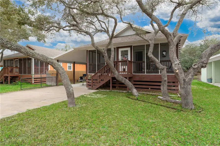 1023 S Fuqua Street, Rockport, TX 78382 - #3