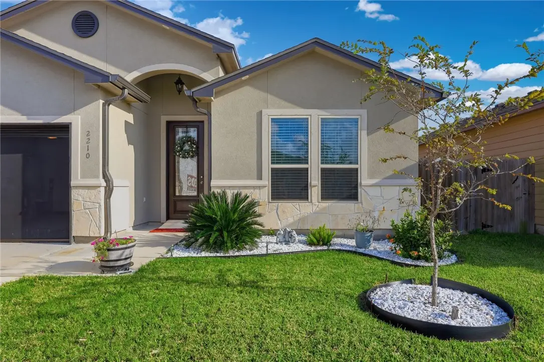2210 Diamond Drive, Corpus Christi, TX 78414 - Image #1