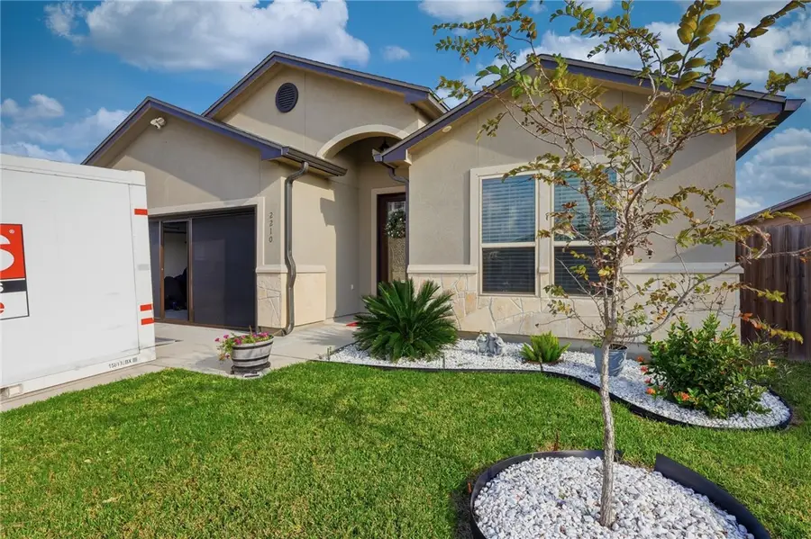 2210 Diamond Drive, Corpus Christi, TX 78414 - Image #2