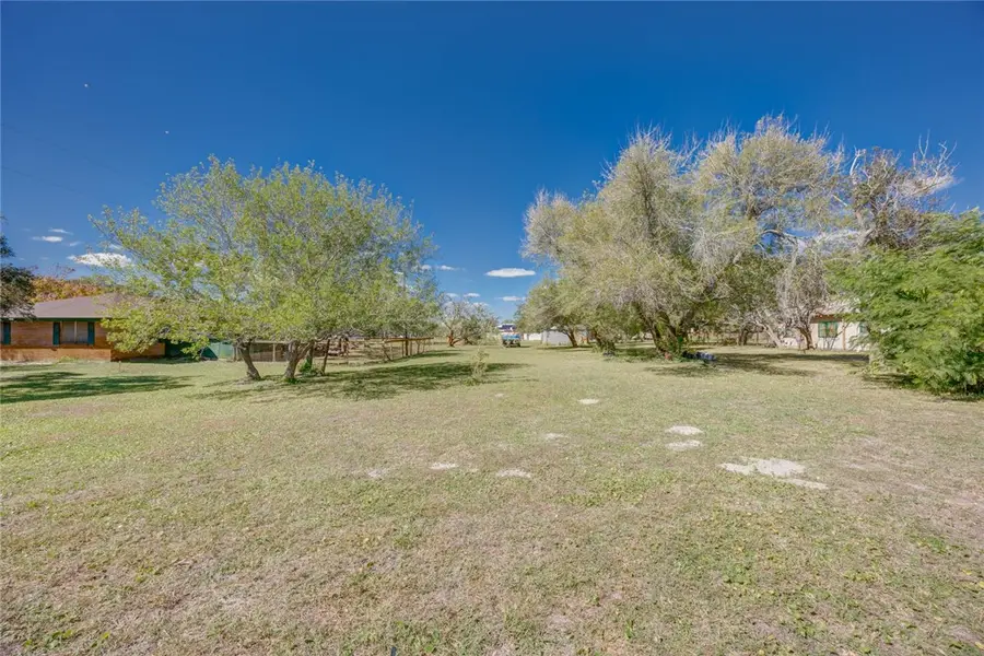 620 W Nelson Avenue, Aransas Pass, TX 78336 - Image #3