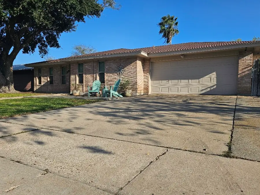 1806 Volga Drive, Corpus Christi, TX 78412 - Image #2