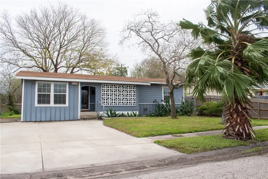 906 Rickey Drive, Corpus Christi, TX 78412 - Image #2