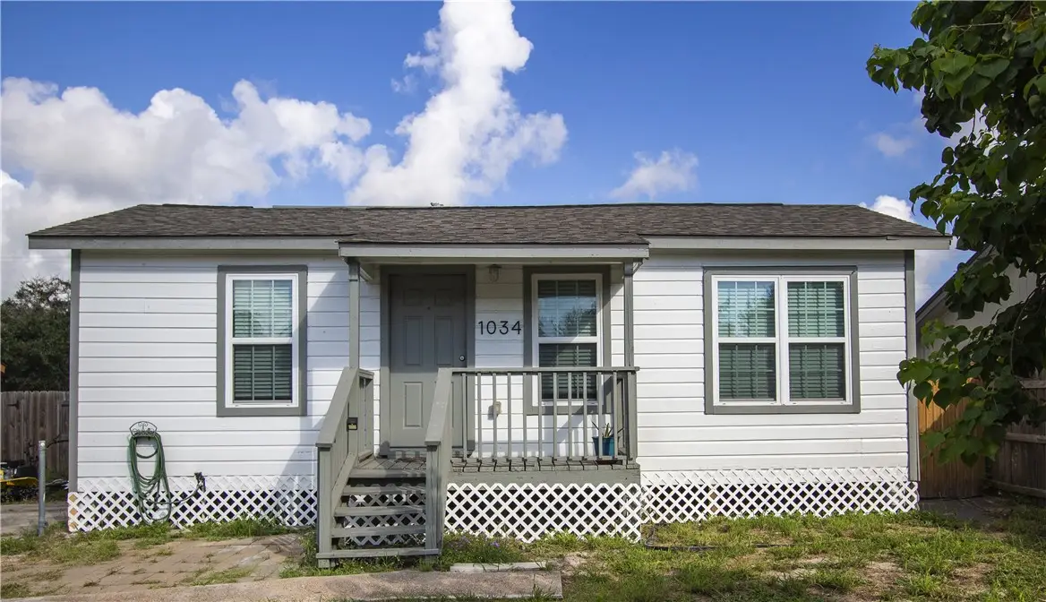 1034 S 10th Street, Aransas Pass, TX 78336 - Image #1