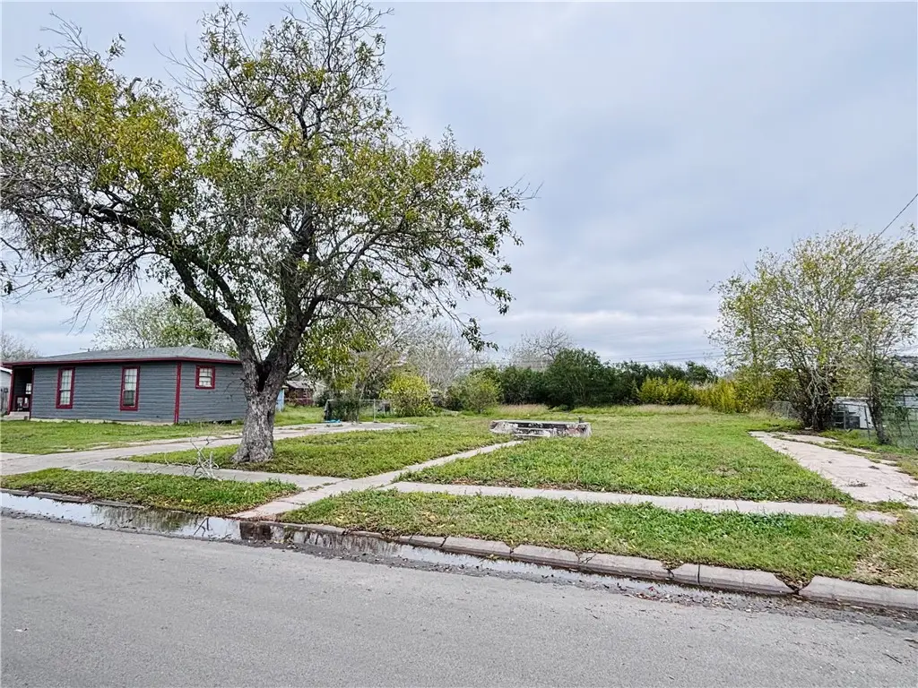 5002 Mokry Drive, Corpus Christi, TX 78415 - Image #1