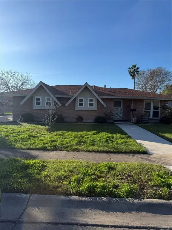 118 Carmel Drive, Portland, TX 78374 - Image #1