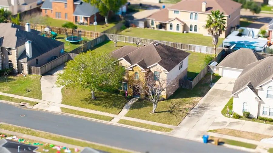 7717 Outreau Drive, Corpus Christi, TX 78414 - Image #2