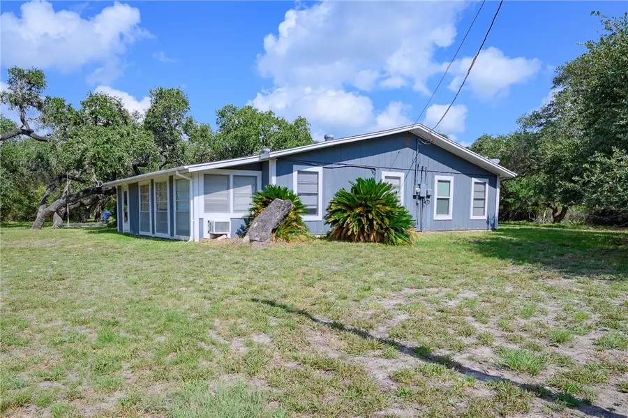 164 Fourth Street, Rockport, TX 78382 - #3