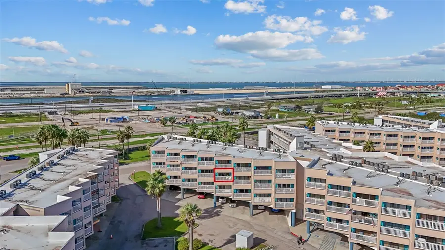 3938 Surfside Boulevard #2236, Corpus Christi, TX 78402 - Image #3