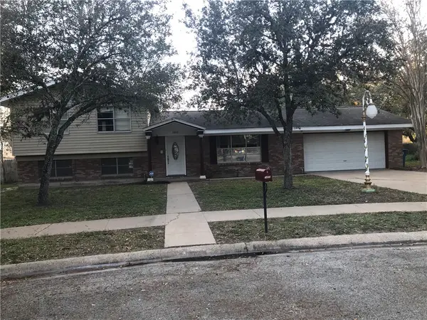 1400 Wren, Beeville, TX 78102