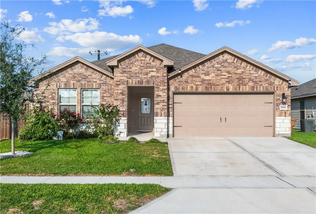 7666 Bullrider Drive, Corpus Christi, TX 78414 - Image #1