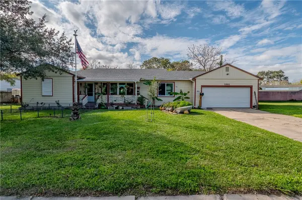 1201 Devon Drive, Corpus Christi, TX 78404