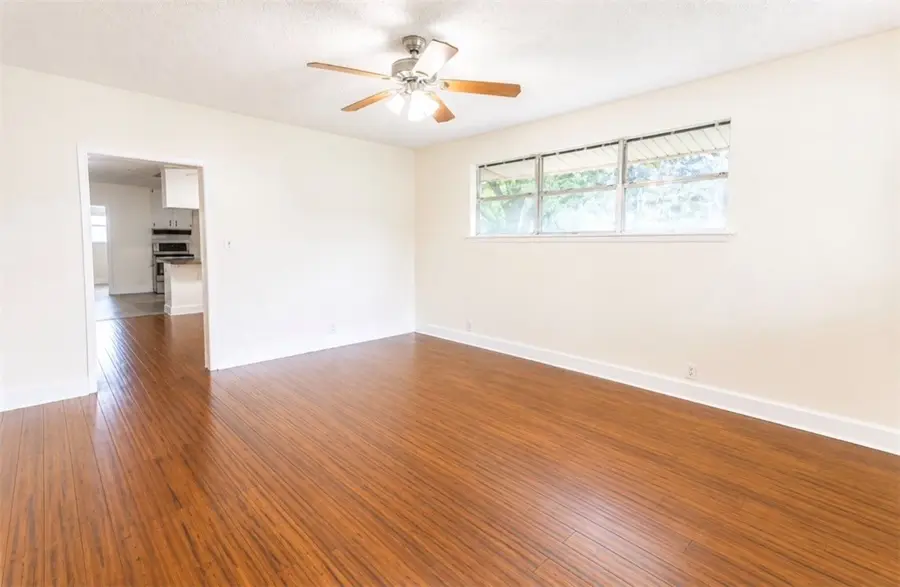 633 Tutt Avenue, Taft, TX 78390 - #3