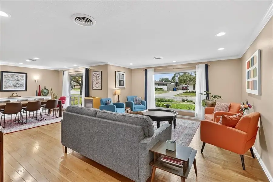 425 Miramar Place, Corpus Christi, TX 78411 - Image #2