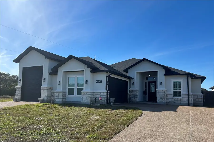 1317 Bentley Court, Corpus Christi, TX 78418 - Image #2