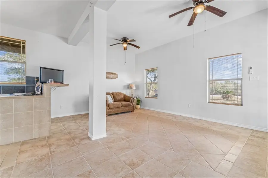 128 Saint Charles W, Rockport, TX 78382 - Image #3