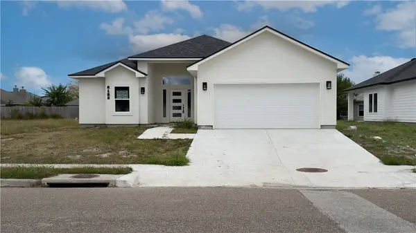 8125 Berenstain Drive, Corpus Christi, TX 78414