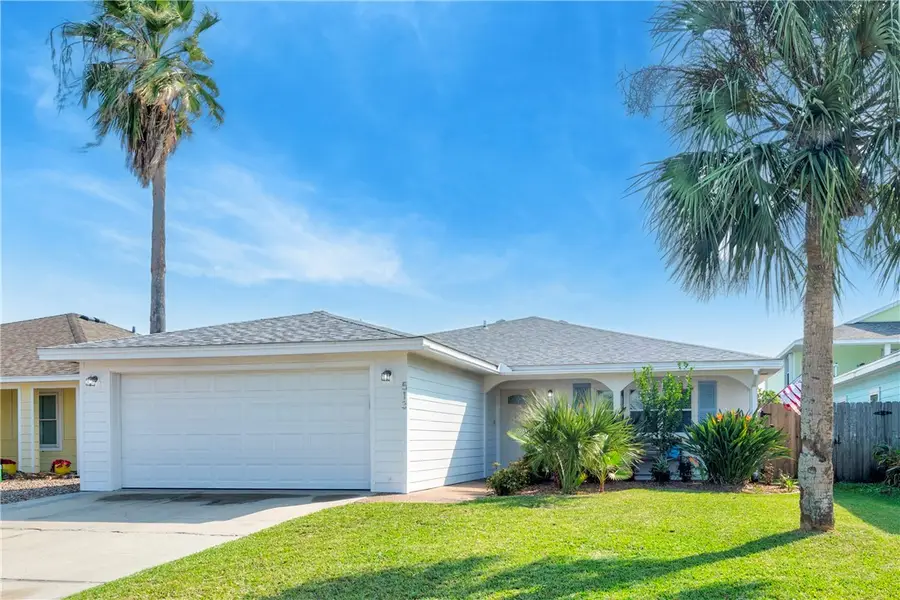 513 Lighthouse Channel, Port Aransas, TX 78373 - Image #2