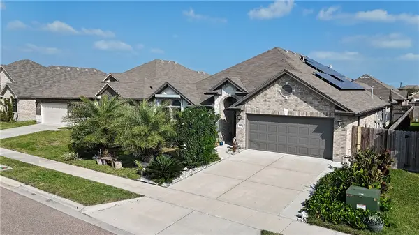 8162 Luz De Luna Street, Corpus Christi, TX 78414