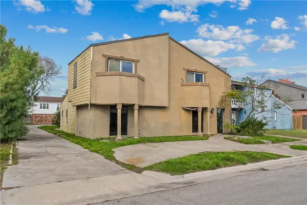 208 Circle Drive, Corpus Christi, TX 78411