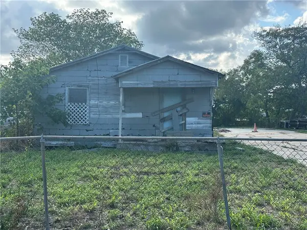 147 Gibson, Corpus Christi, TX 78406