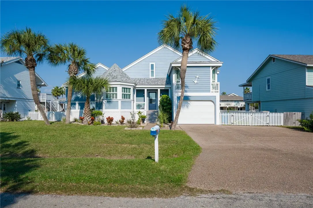 3 Pelican Drive, Rockport, TX 78382 - Image #1