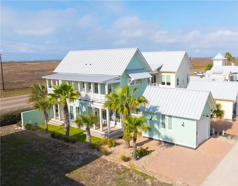 125 Fish Hook Lane, Port Aransas, TX 78373 - Image #1