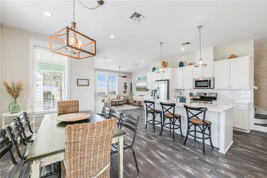 125 Fish Hook Lane, Port Aransas, TX 78373 - Image #3