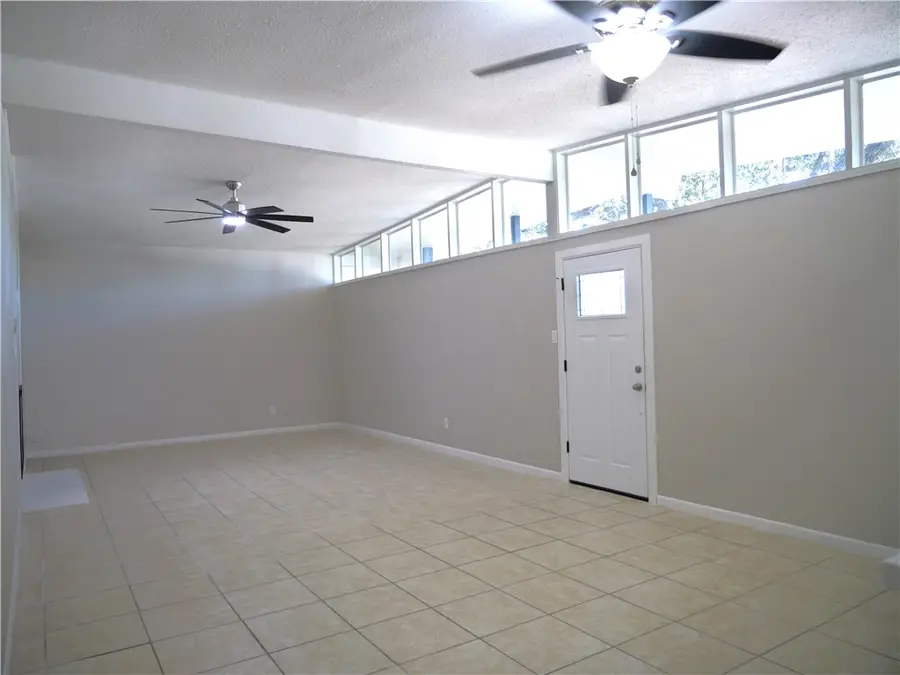 708 Santa Anita Drive, Kingsville, TX 78363 - Image #3