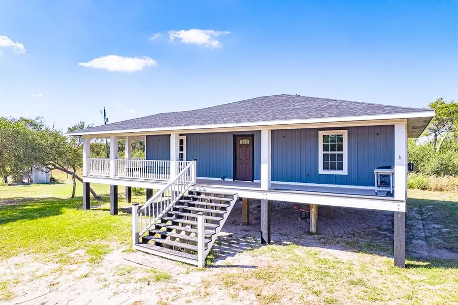 1430 Sixteenth, Rockport, TX 78382 - Image #3