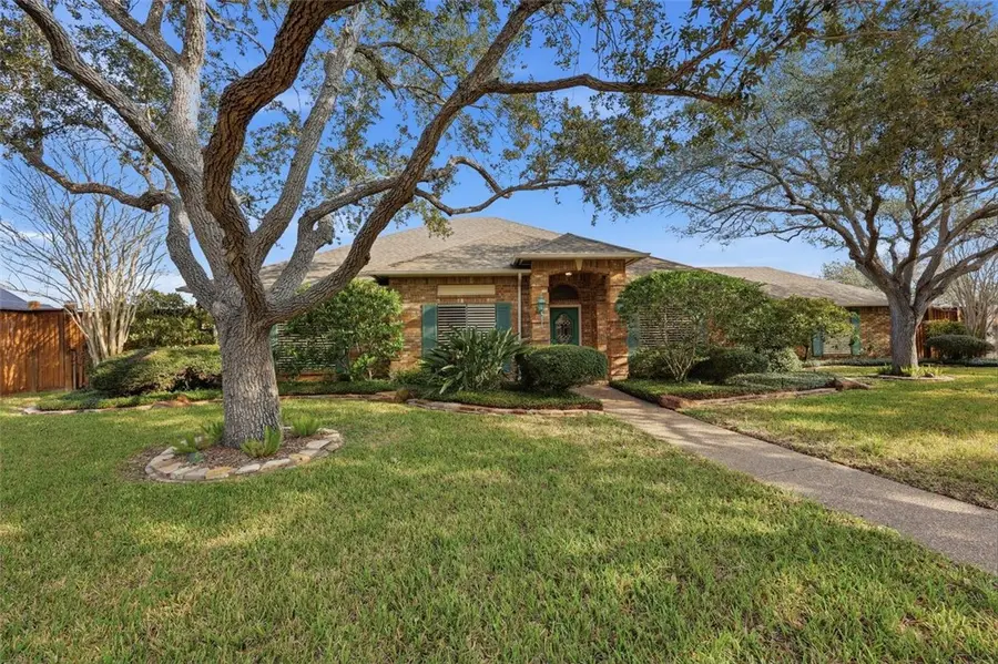 6710 Long Meadow Drive, Corpus Christi, TX 78413 - Image #3