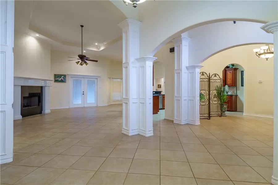 6534 Picante Drive, Corpus Christi, TX 78414 - Image #3