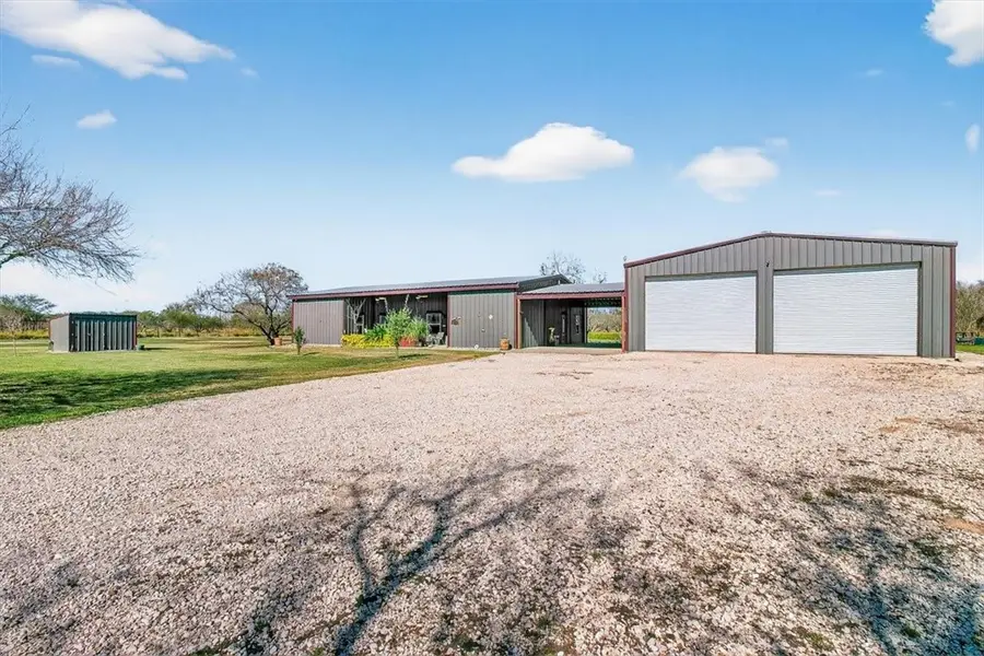 14242 County Road 798, Sinton, TX 78387 - Image #2