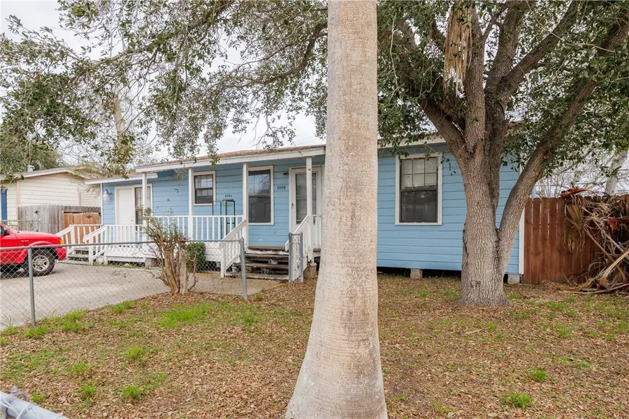 3006 Churchill Drive, Corpus Christi, TX 78404 - Image #2