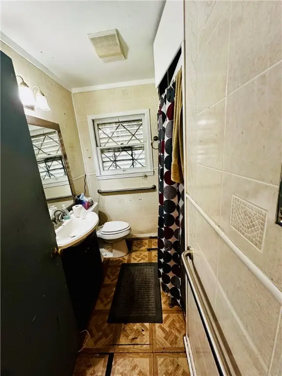 1650 Green Grove Drive, Corpus Christi, TX 78415 - Image #3