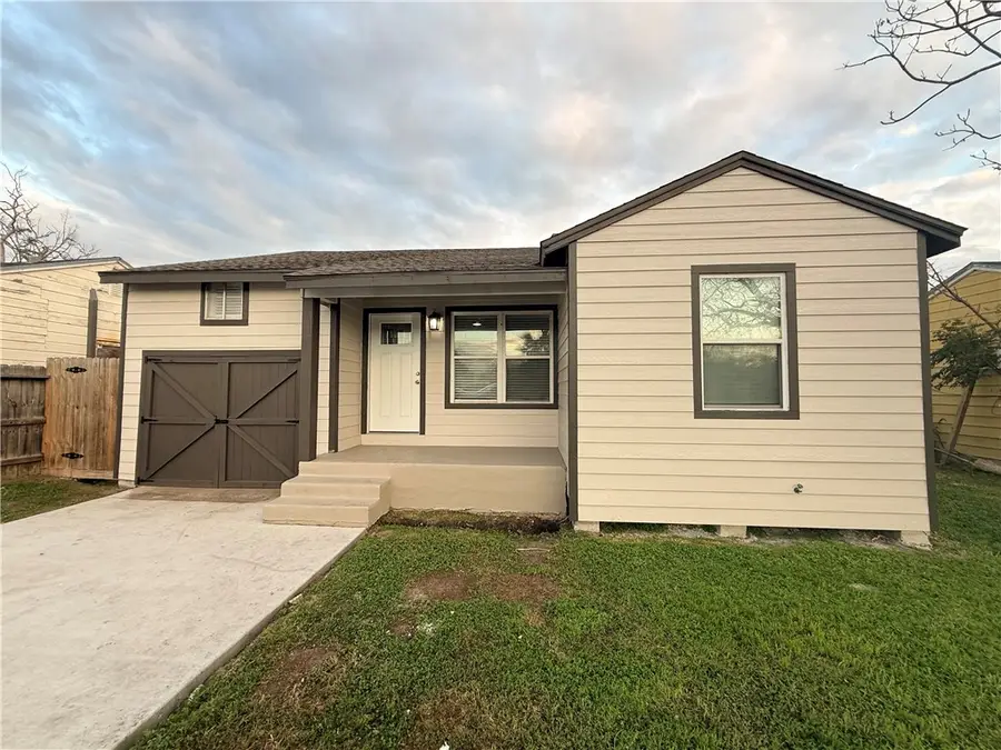 4806 Kendall Drive, Corpus Christi, TX 78415 - Image #3