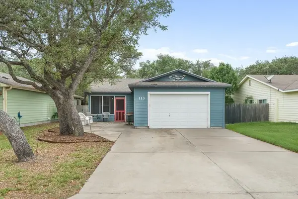 113 Pecan Harbor Street, Rockport, TX 78382