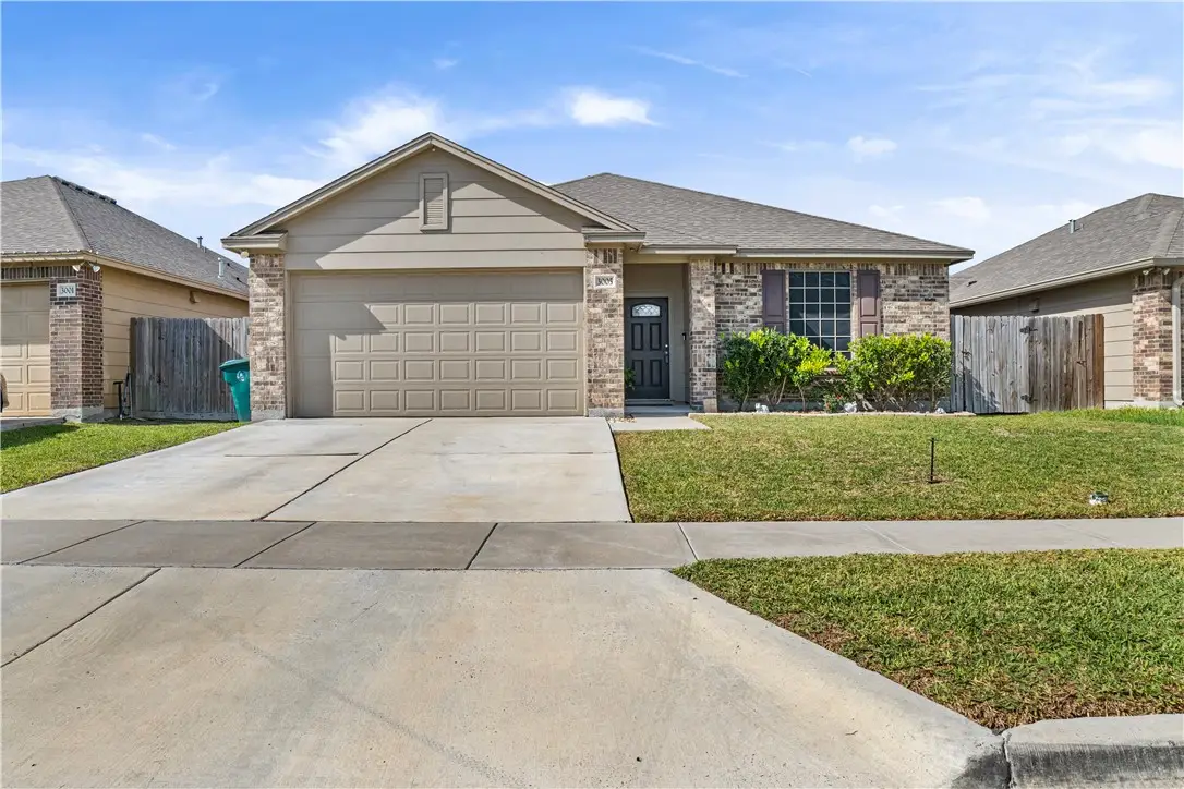 3005 Astros Way, Corpus Christi, TX 78410 - Image #1