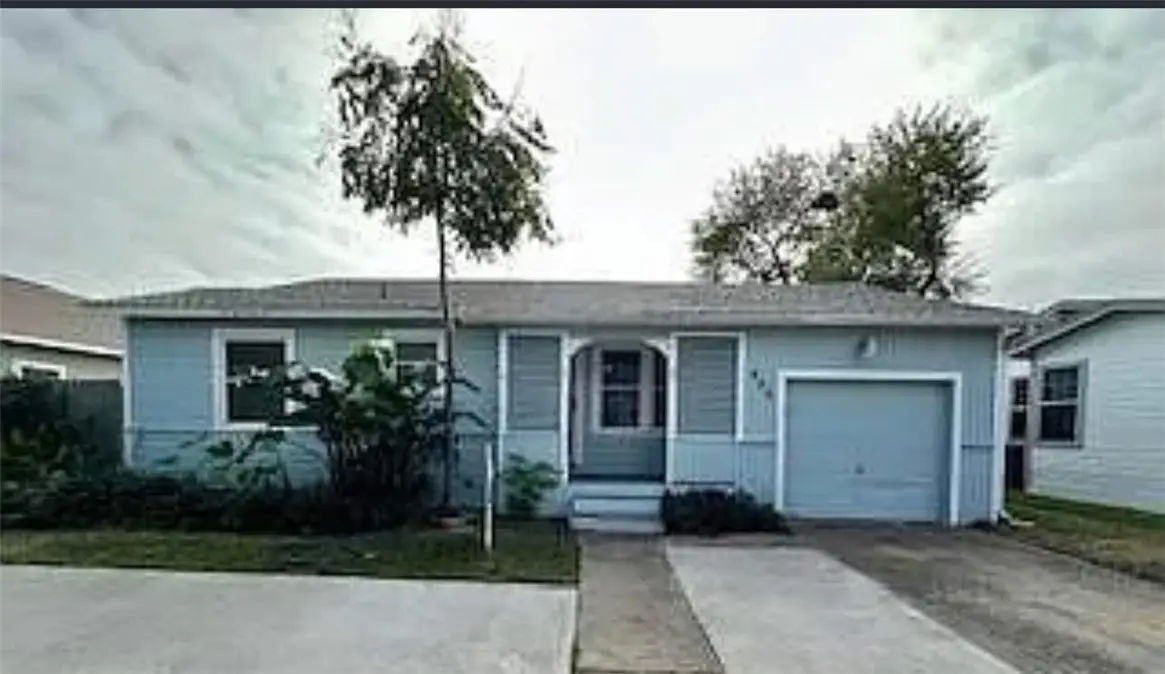 905 Anderson Street, Corpus Christi, TX 78411 - Image #1