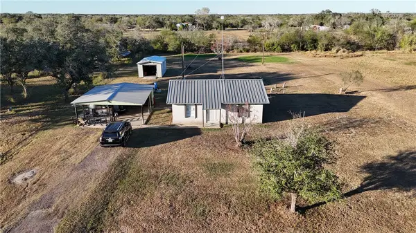 110 Ryan Rd, Refugio, TX 78377
