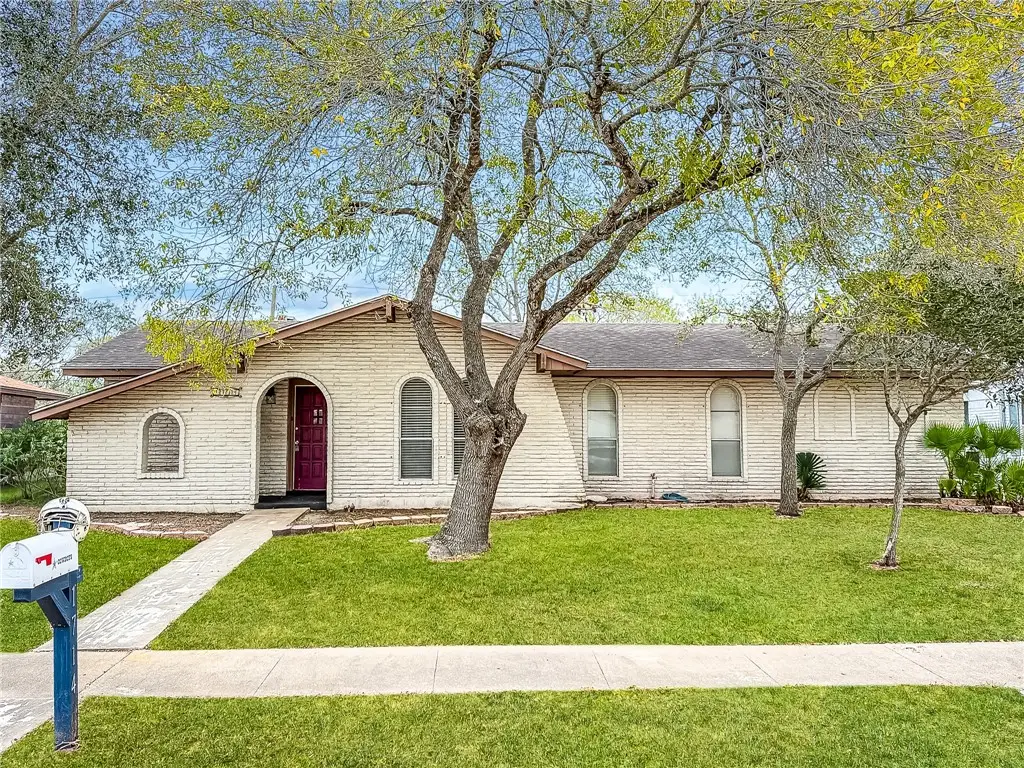 1714 Amazon Drive, Corpus Christi, TX 78412 - Image #1