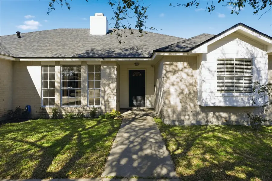 2407 Twin Oak Drive, Portland, TX 78374 - Image #3