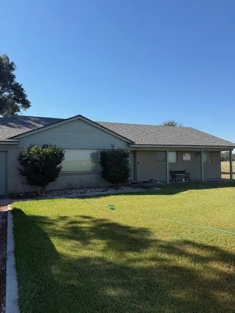 9747 Cr 393, Louise, TX 77455 - #1