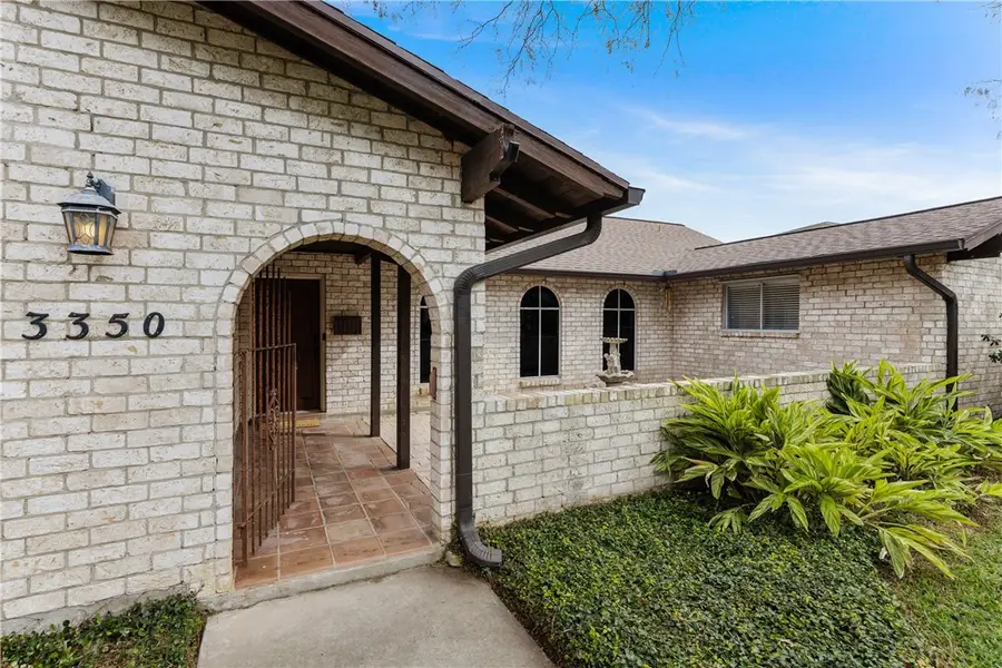 3350 Mavis Drive, Corpus Christi, TX 78411 - Image #2