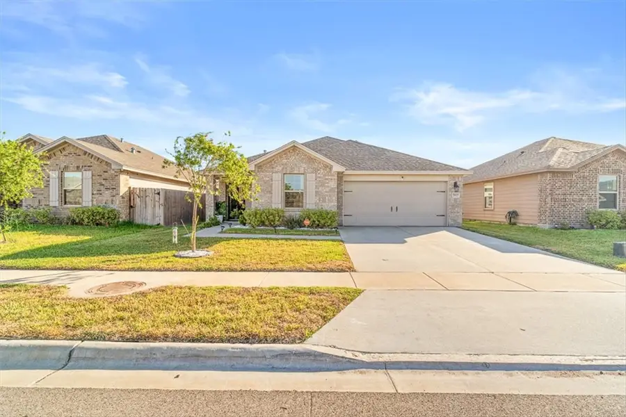 7817 Bullrider Drive, Corpus Christi, TX 78414 - Image #2