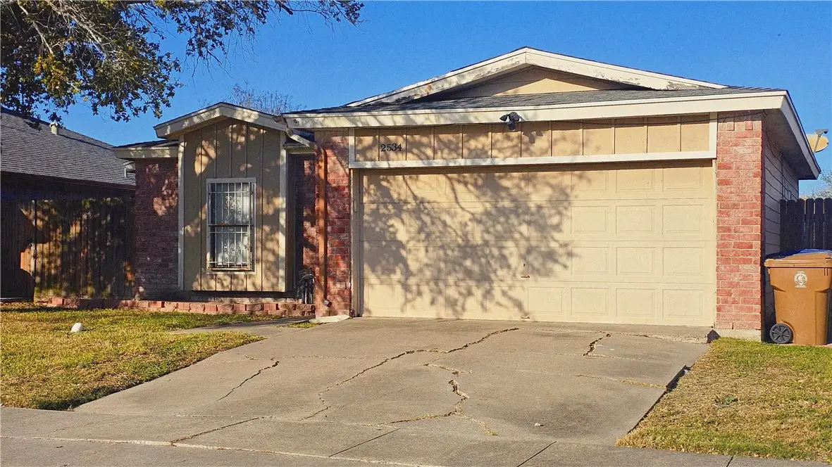 2534 Cresterrace Drive, Corpus Christi, TX 78415 - Image #1