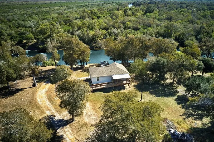 333 Mission River Oaks, Woodsboro, TX 78393 - Image #3